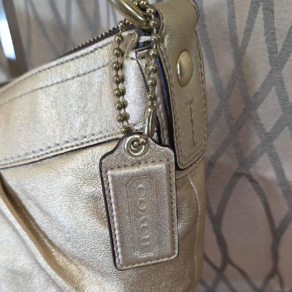 Coach 2009 Metallic Gold Shoulder Bag - Picture 2 of 12